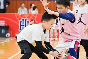  如何在儿童篮球训练中引入方向感训练：方法、策略与最佳实践